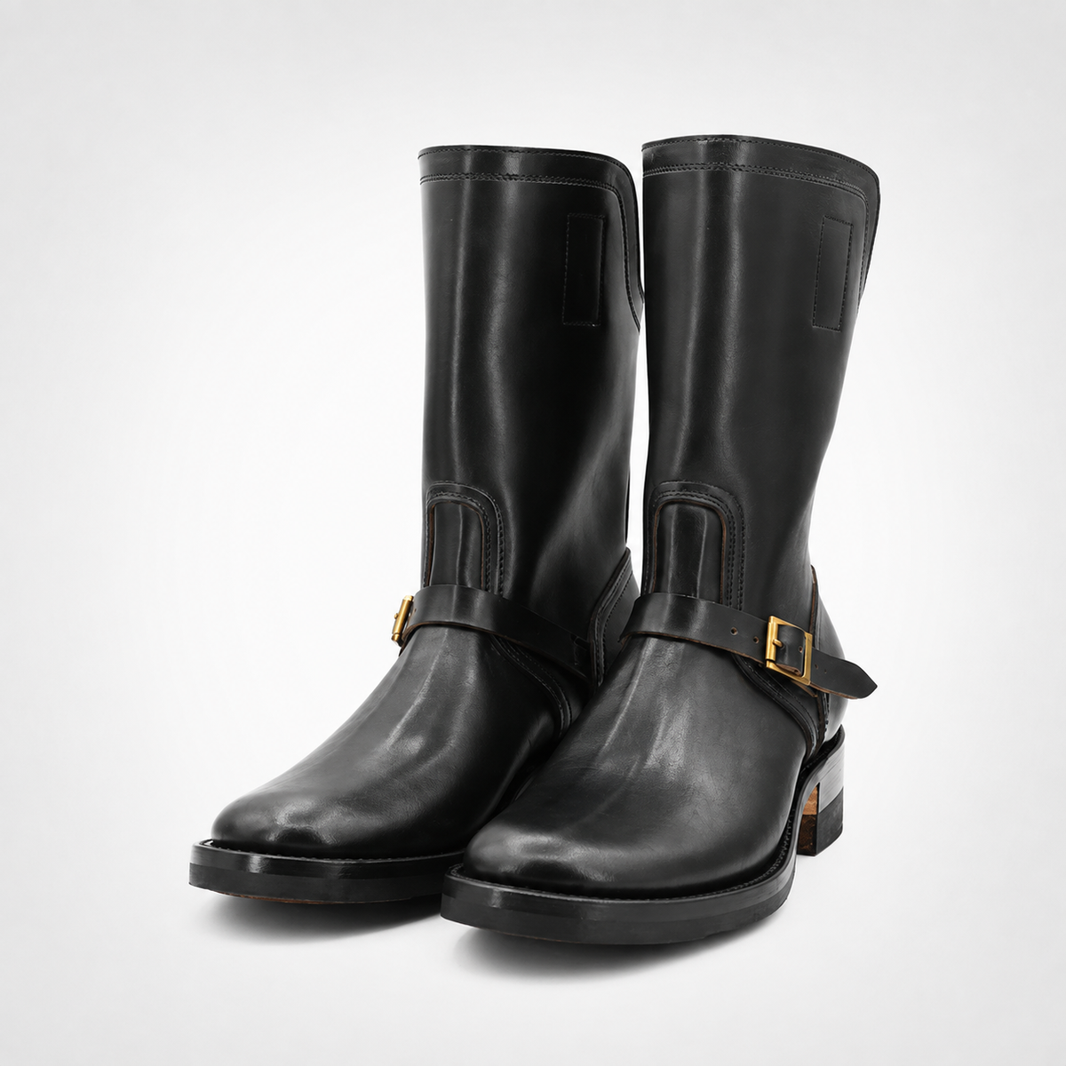 Mens Black Pull-On Engineer Boots - Shaft Pocket Tonal Ring Strap